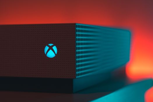Kuvituskuva uutiseen: Microsoft tarkensi Xbox-pelien yksinoikeuslinjaa (microsoft, xbox)