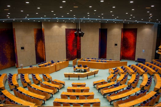 Kuvituskuva uutiseen: SDP:n puoluekokousaloitteissa haastetaan velkajarru (sdp, puoluekokous)