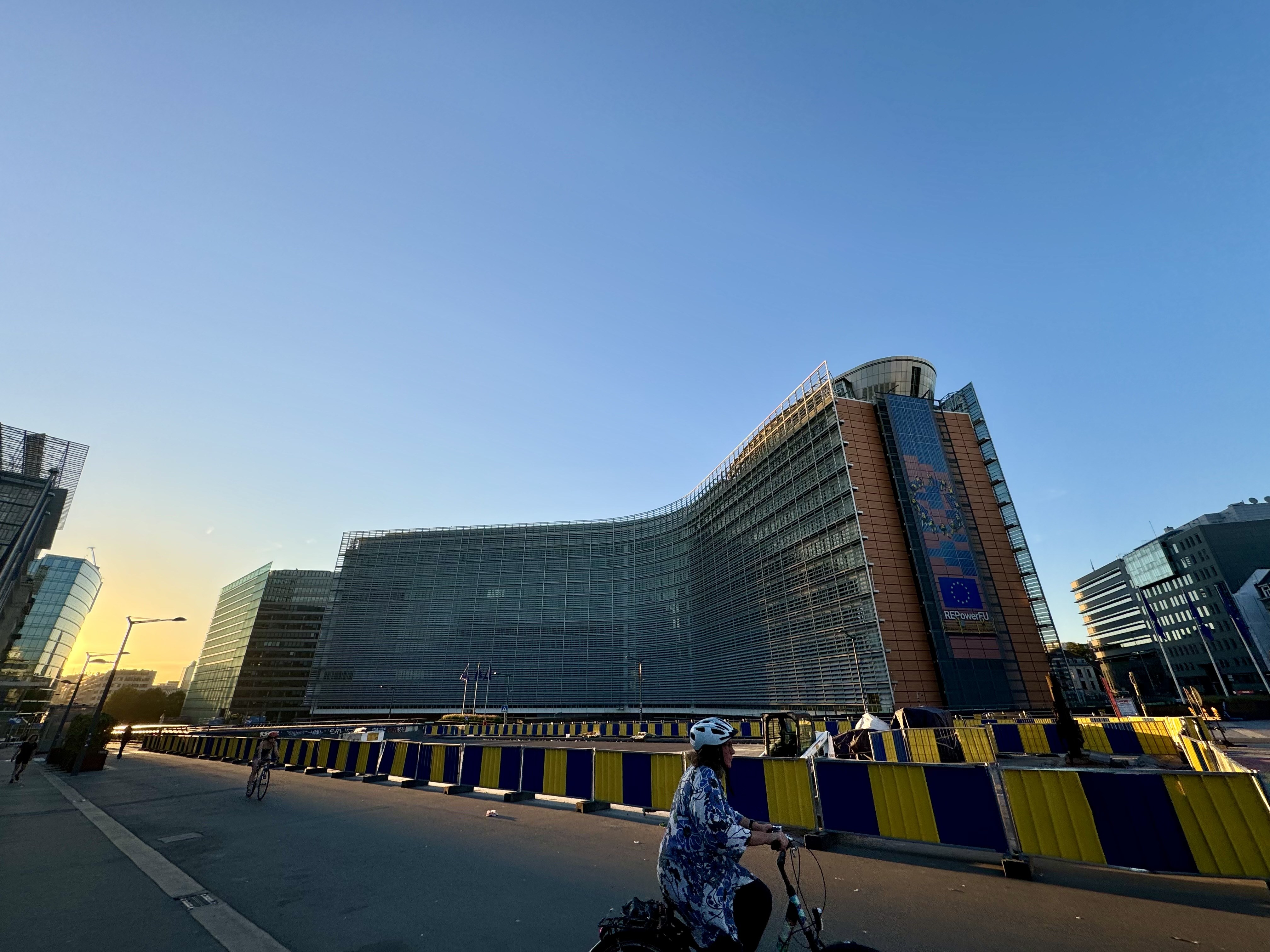 Arkistokuva: Euroopan komission Berlaymont-rakennus Brysselissä vuonna 2024.