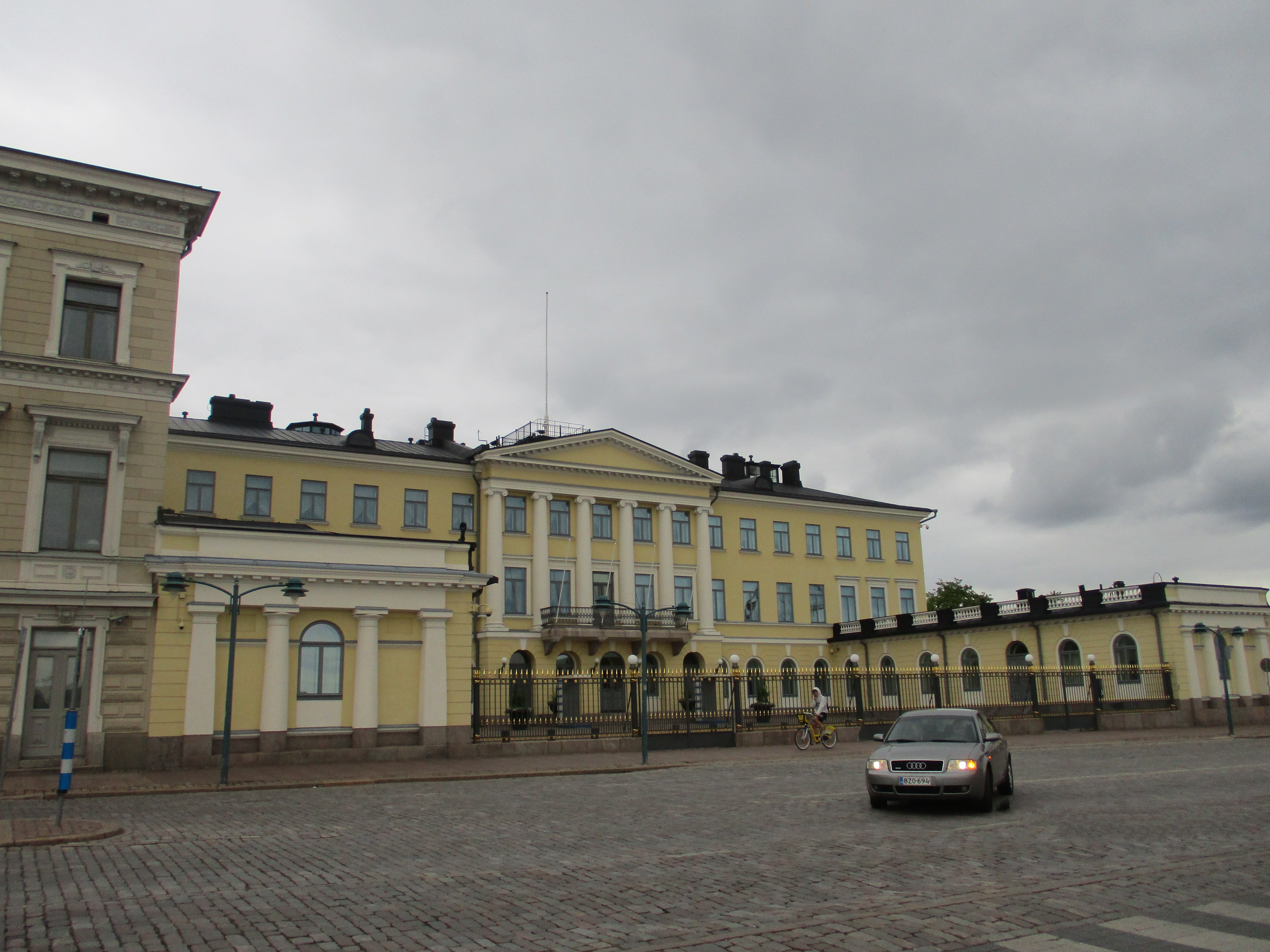 Arkistokuva: Presidentinlinnan julkisivu Helsingissä heinäkuussa 2017.